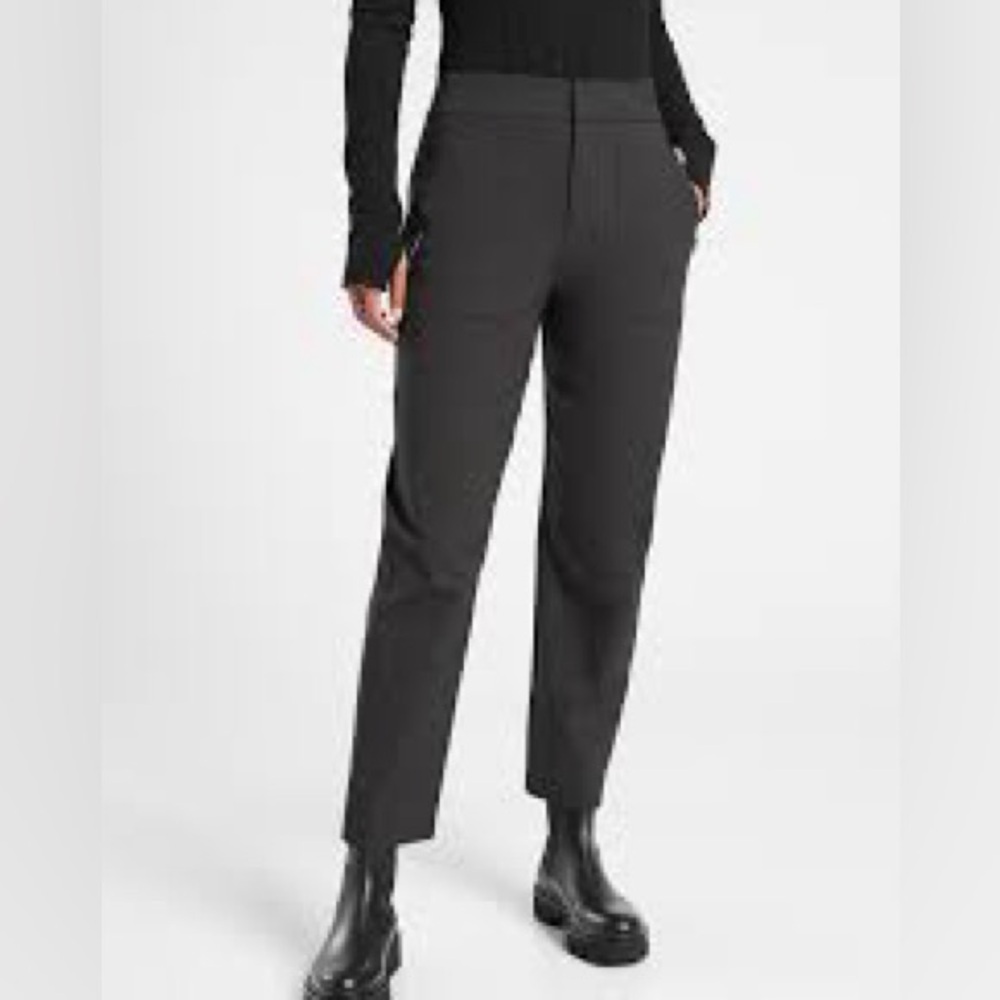 Athleta Wander Hybrid Straight Leg Pant 6